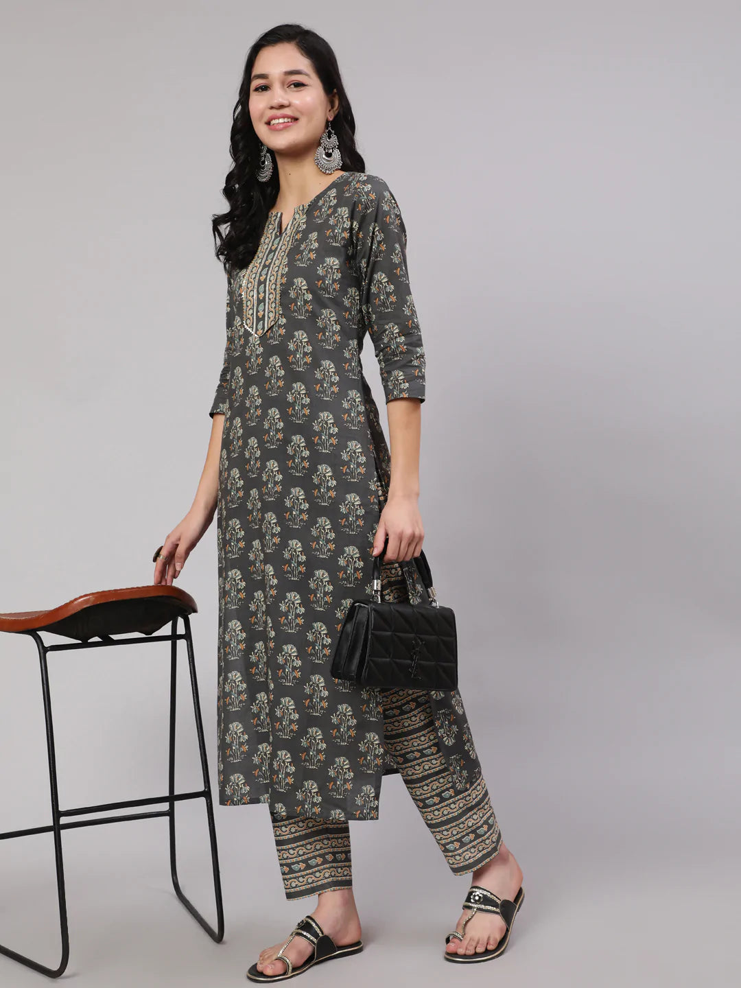 Grey Printed Straight Kurta With Trouser