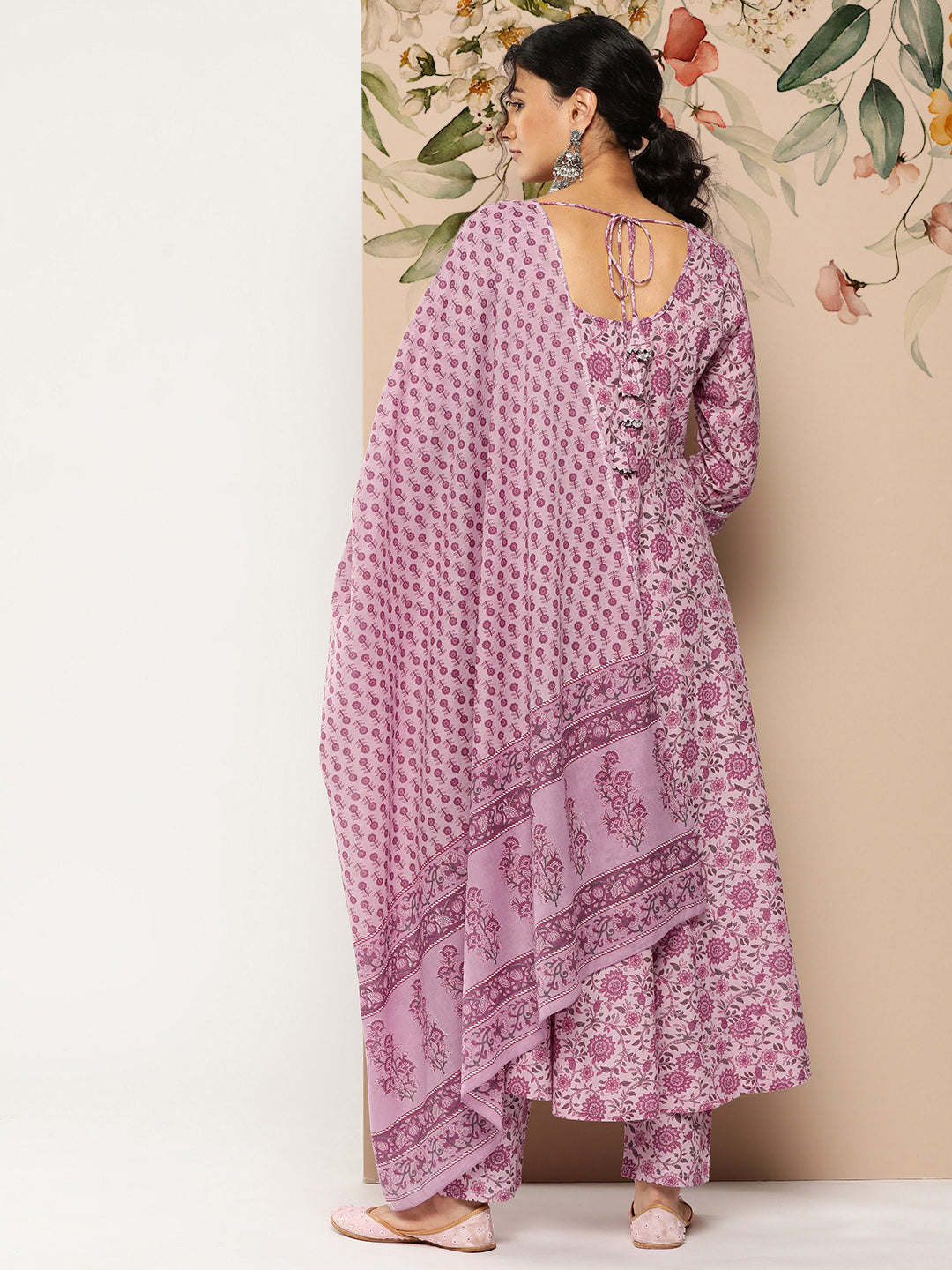 Lavender Floral Printed Kurta With Trouser And Dupatta