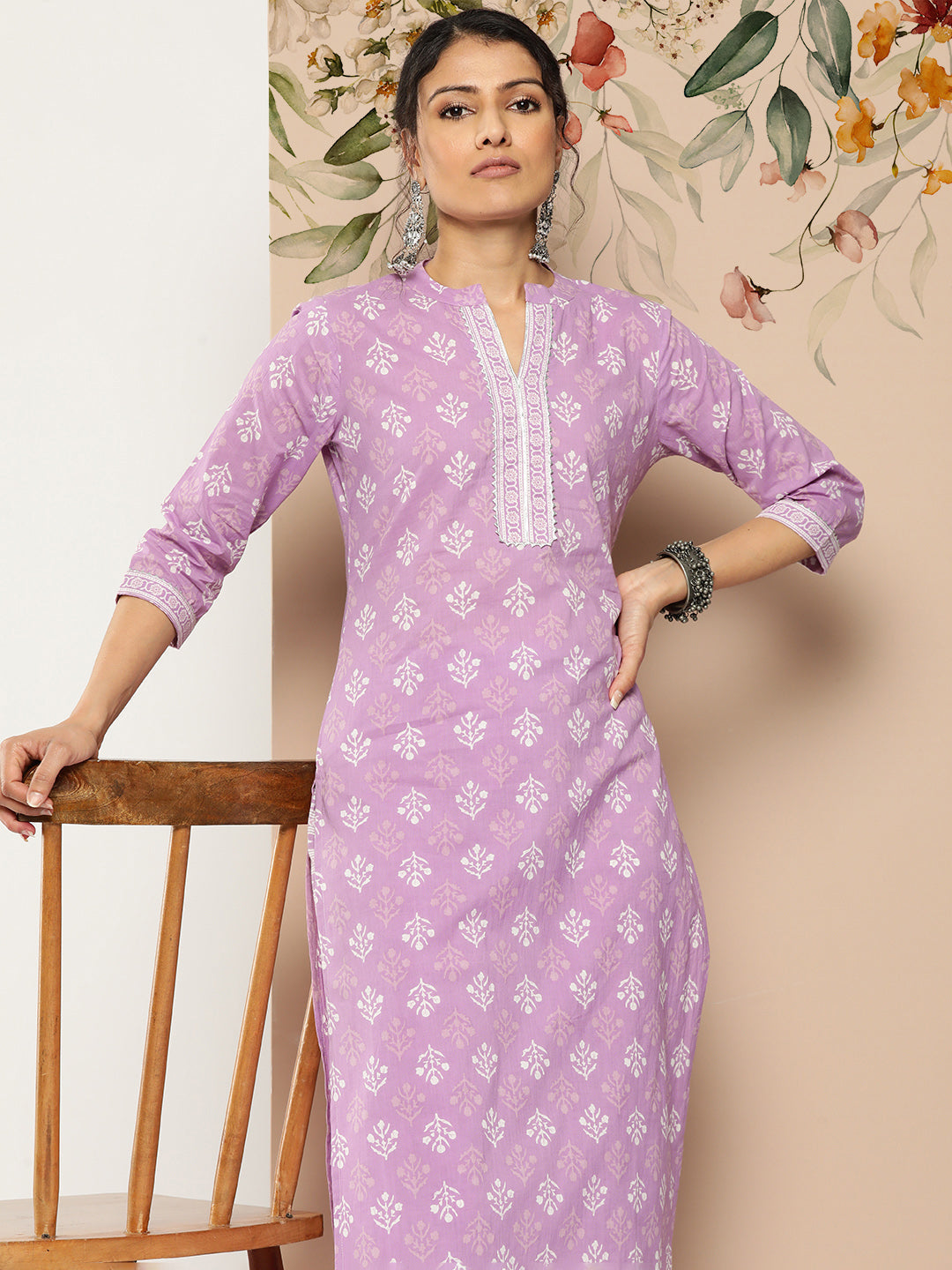 Lavender Printed Straight Kurta With Trouser
