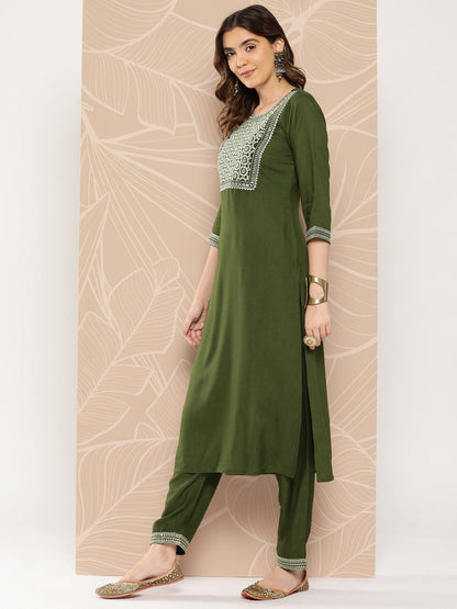 Green Embroidered Straight Kurta With Palazzo And Dupatta