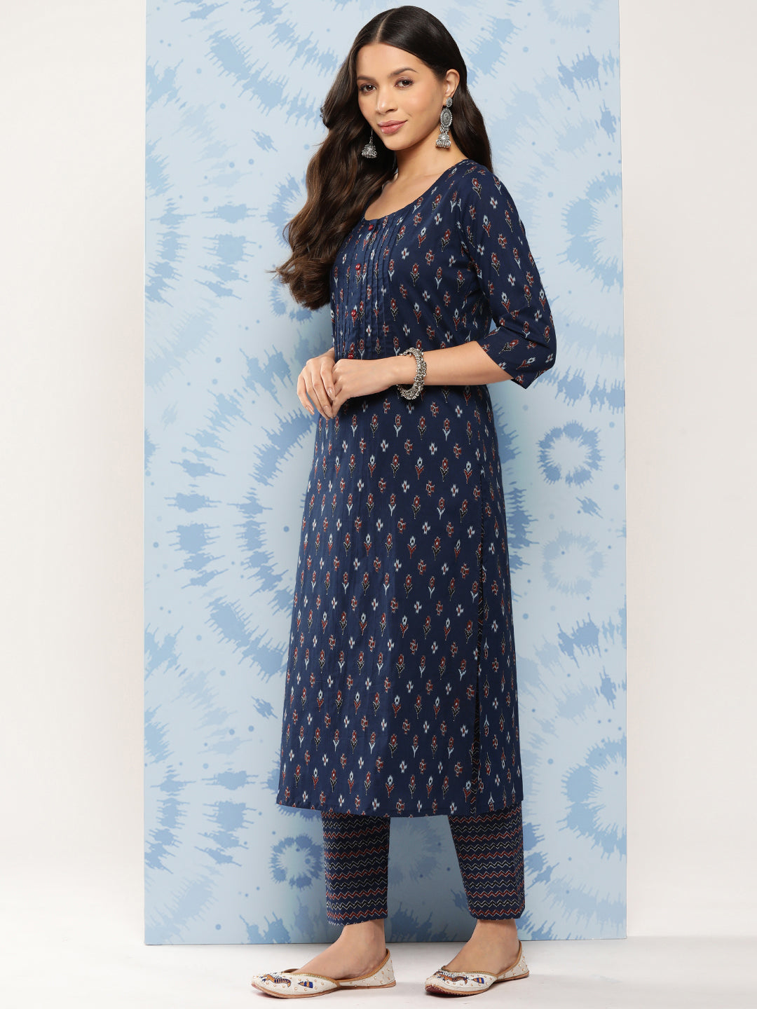 Blue Ethnic Printed Straight Kurta With Trouser