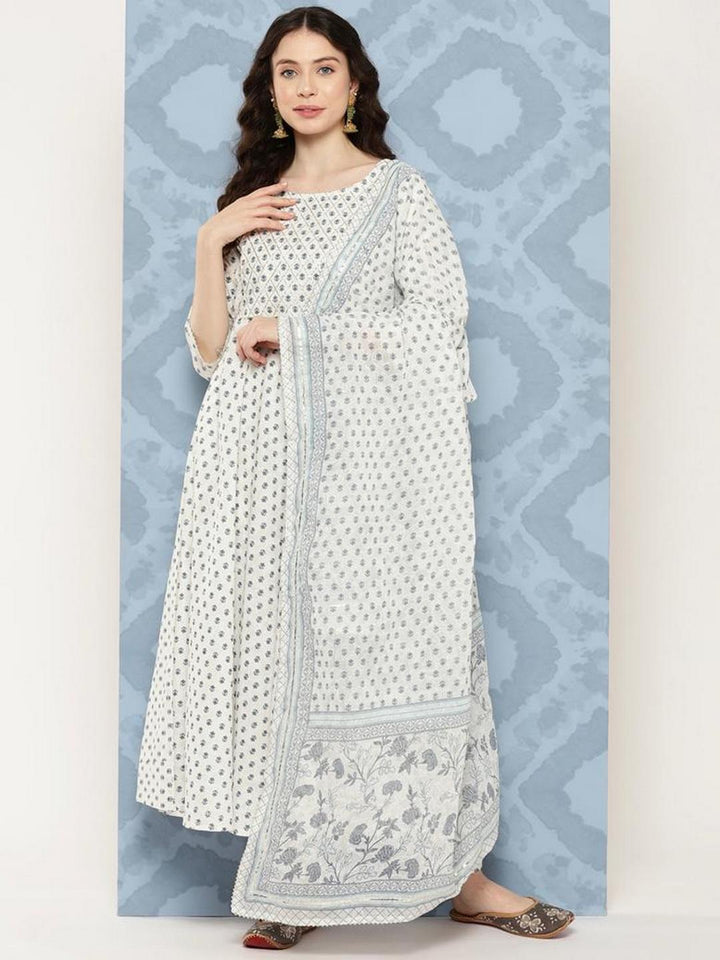 Off White Flared Kurta With Trouser &amp; Dupatta