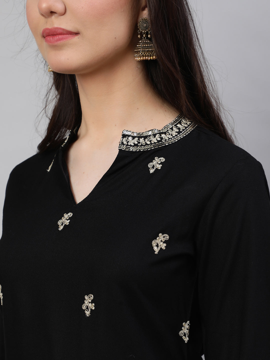 Black Embroidered Straight Kurta With Trouser And Net Dupatta