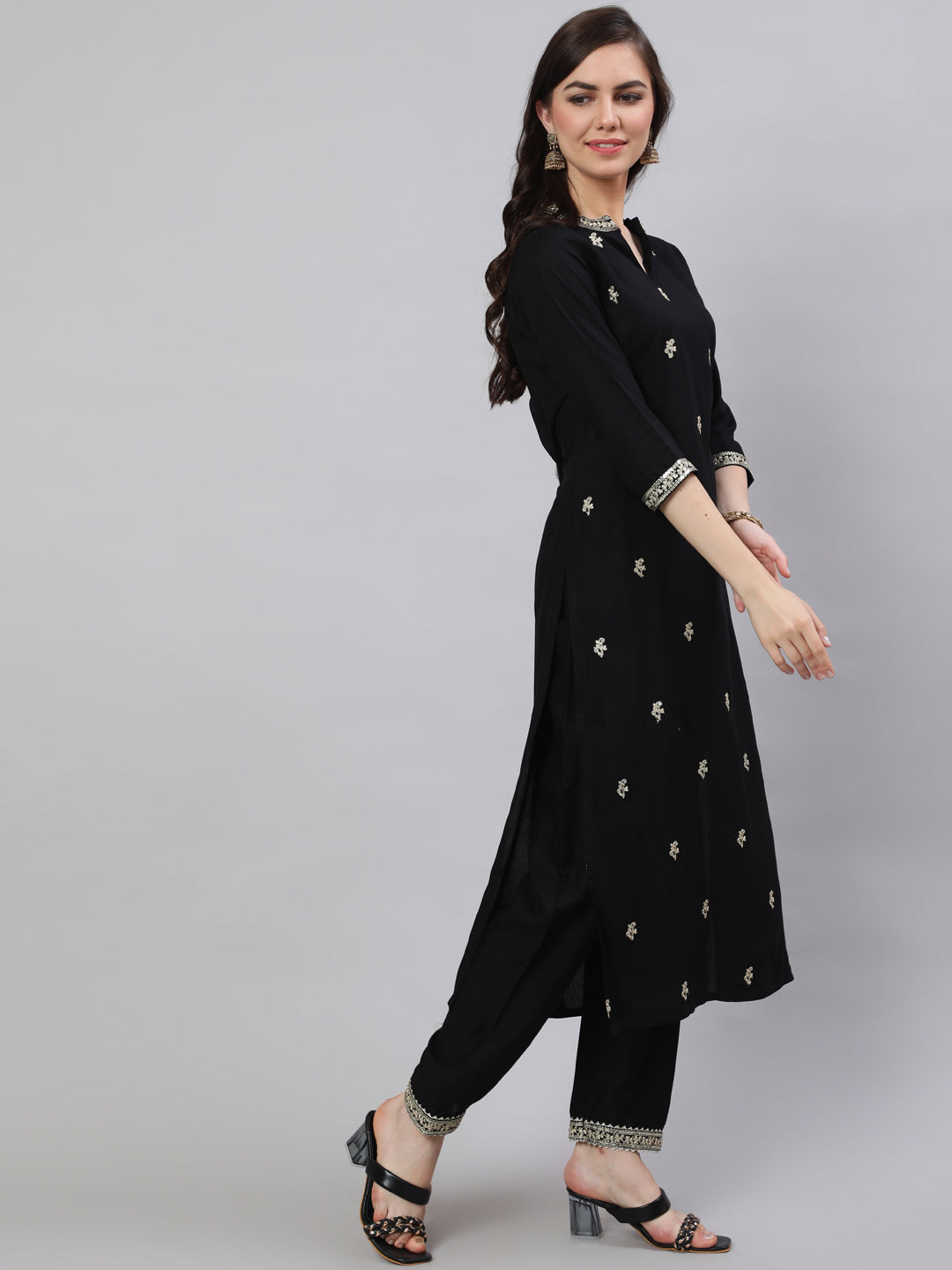 Black Embroidered Straight Kurta With Trouser And Net Dupatta