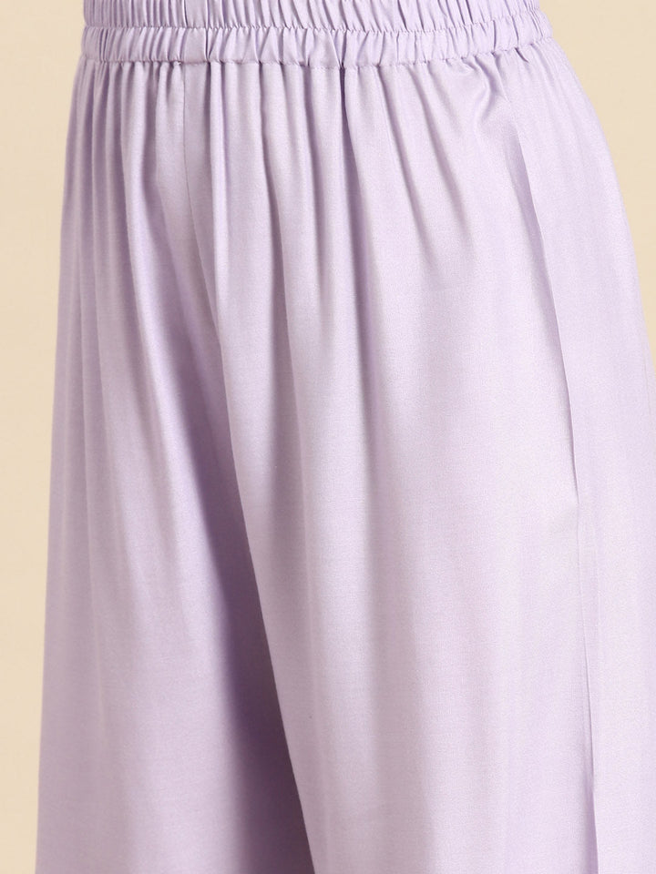 Women Lavender Embroidered Straight Kurta With Palazzo &amp; Dupatta