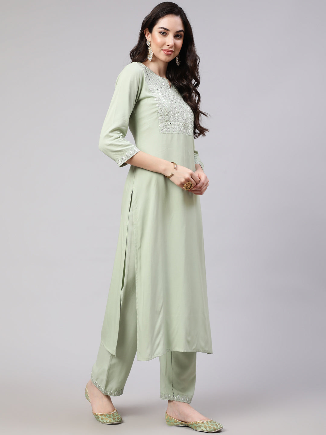 Green Embroidered Straight Kurta With Palazzo And Dupatta