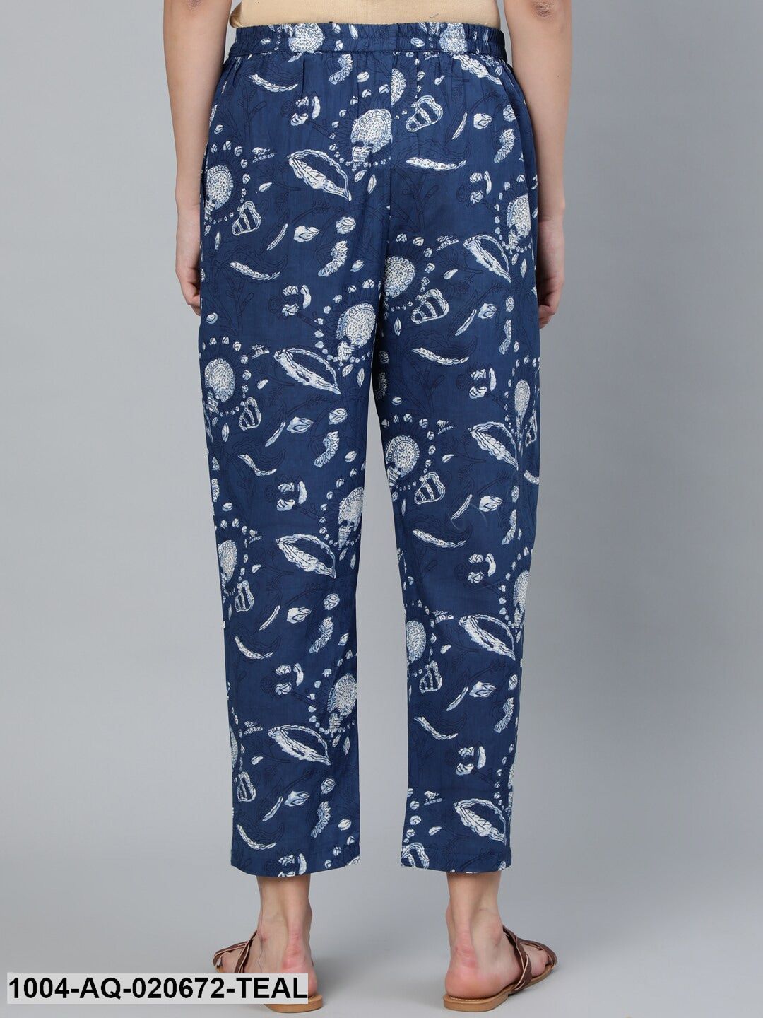 Teal Blue & Off-White Printed Cotton Regular Fit Cropped Trousers
