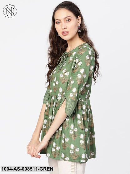 Green & White Floral Printed Tunic With Round Neck And Dori Detailing