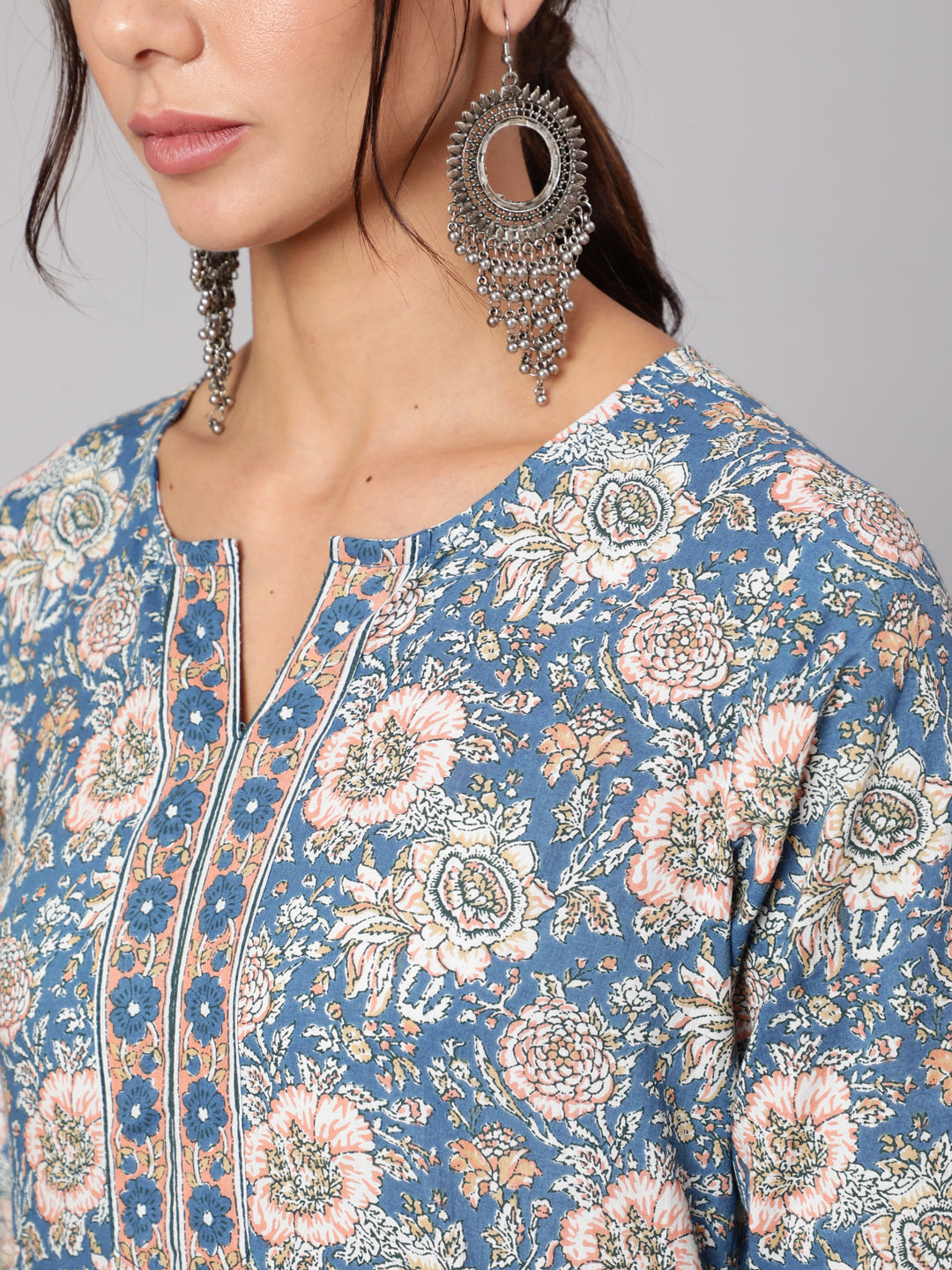 Blue & Pink Floral Printed Straight Tunic With Three Quarter Sleeves