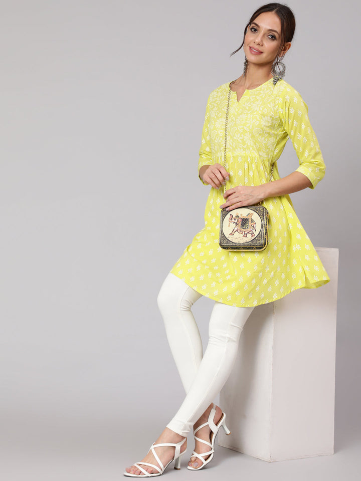 Green Printed A-Line Tunic With Three Quarter Sleeves