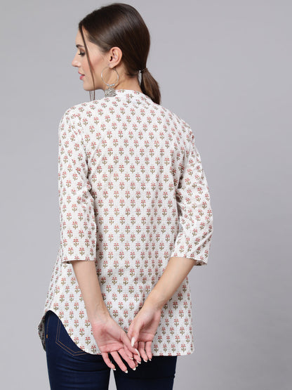 Off-White Straight Tunic With Three Quaretr Sleeves