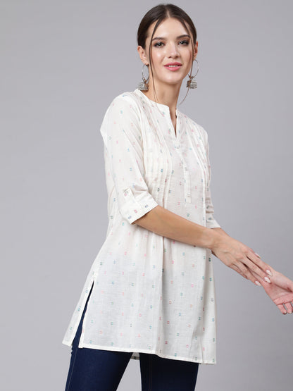 Off-White Straight Tunic With Three Quaretr Sleeves
