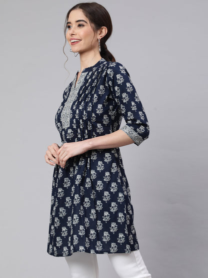 Navy Blue Straight Tunic With Three Quarter Sleeves