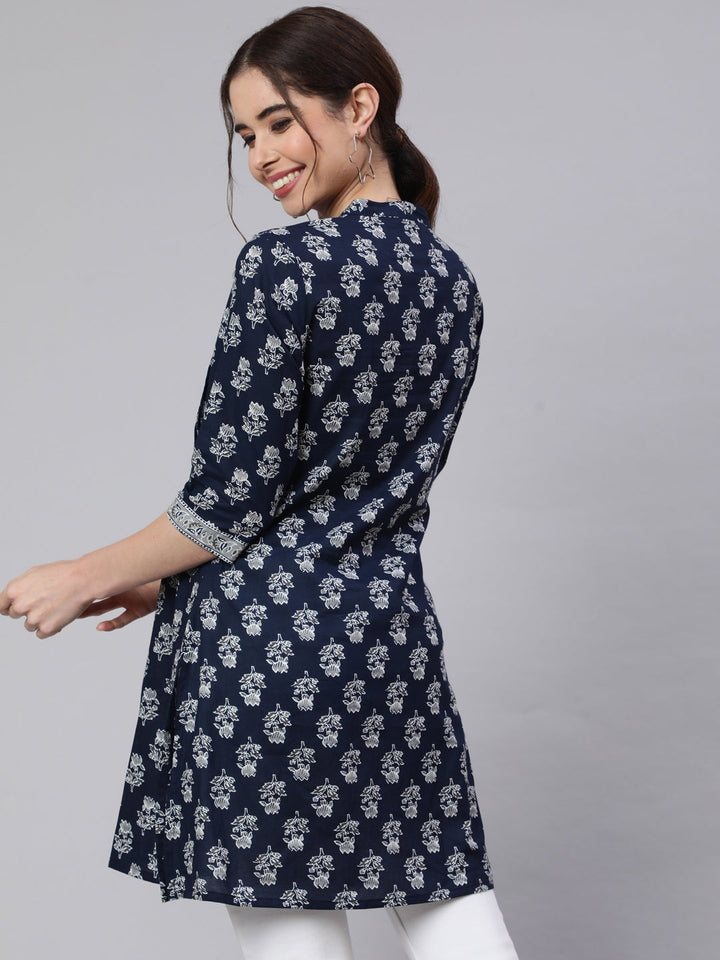 Navy Blue Straight Tunic With Three Quarter Sleeves