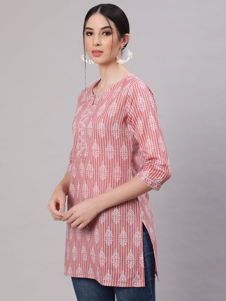 Women Pink Straight Tunic With Three Quarter Sleeves
