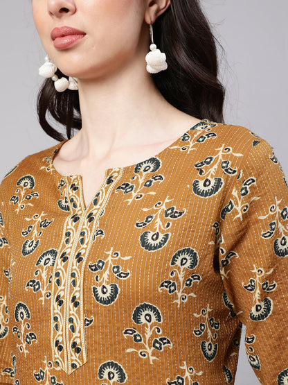 Mustard Straight Tunic With Three Quarter Sleeves