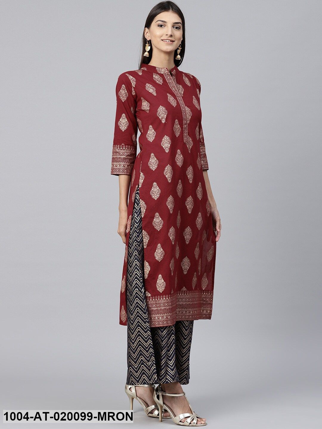 Maroon & Golden Printed Straight Kurta