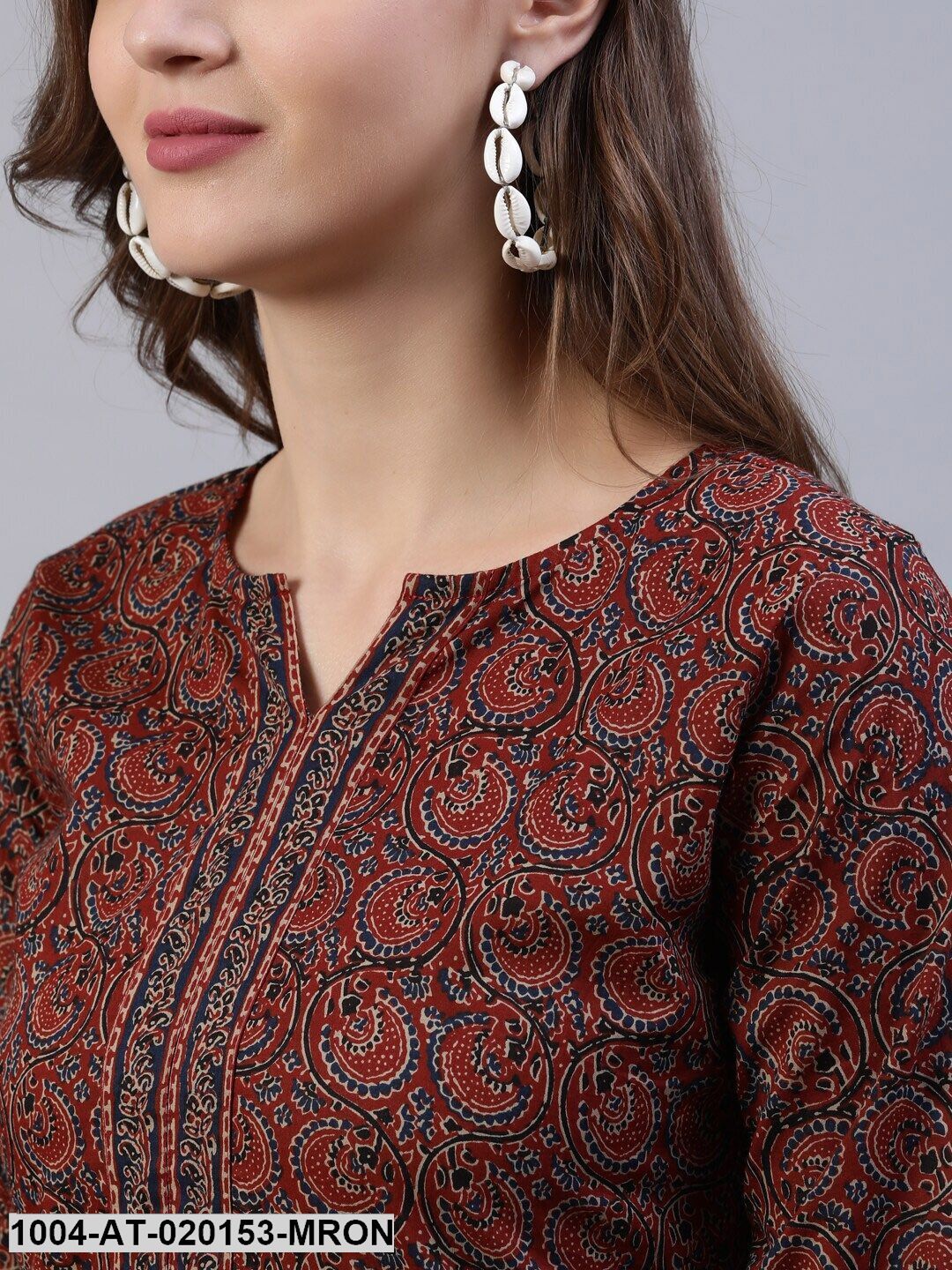 Maroon & Navy Blue Ethnic Motifs Printed Straight Kurta