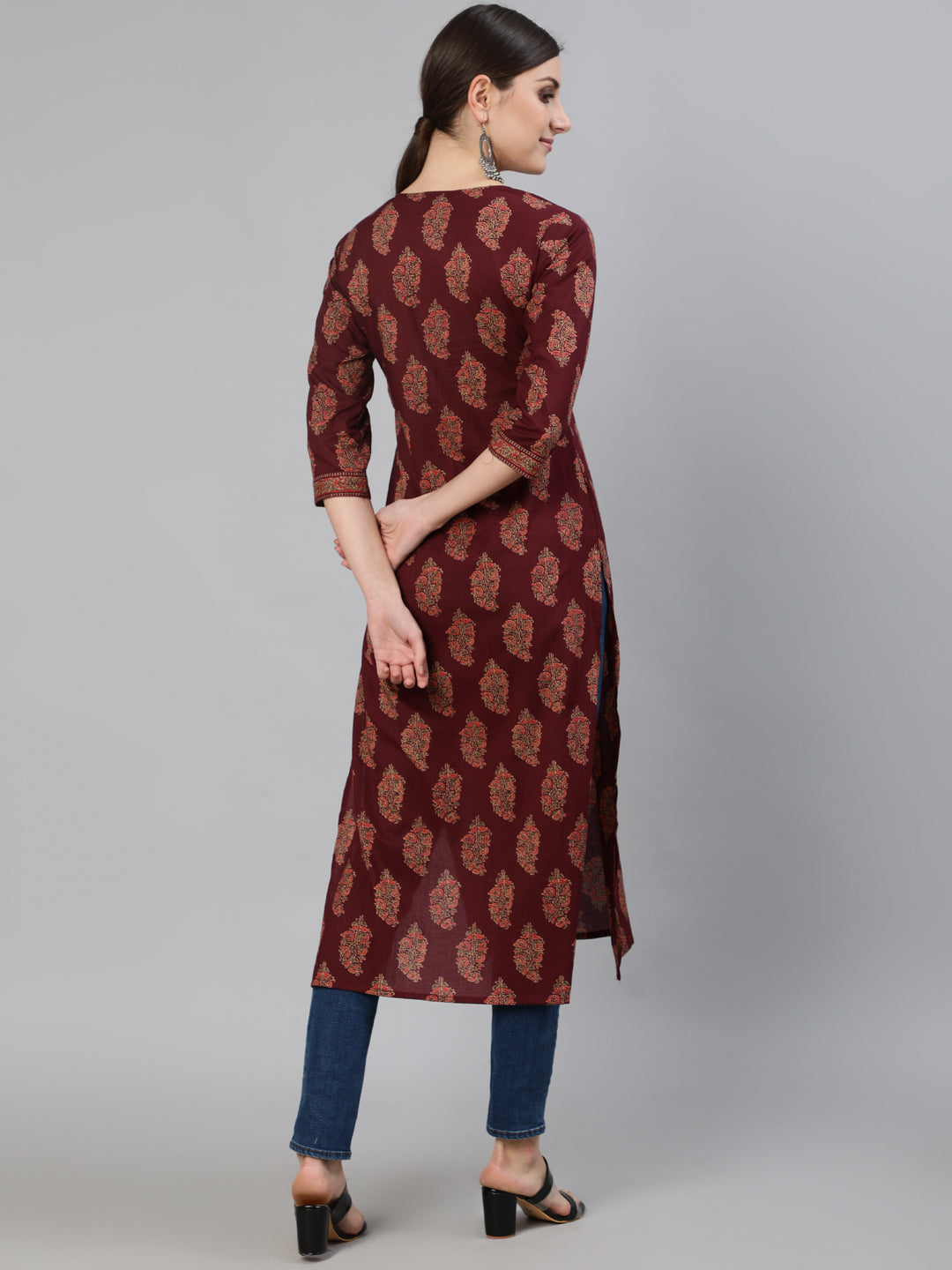 Maroon Ethnic Printed Straight Kurta With Three Quarter Sleeves