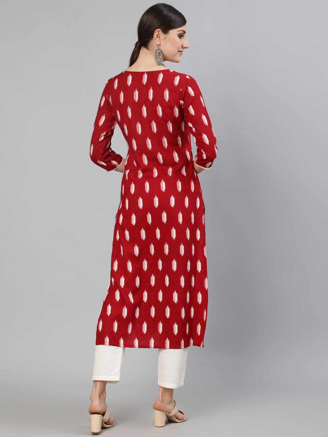 Maroon Geometric Printed Kurta With Three Quarter Sleeves