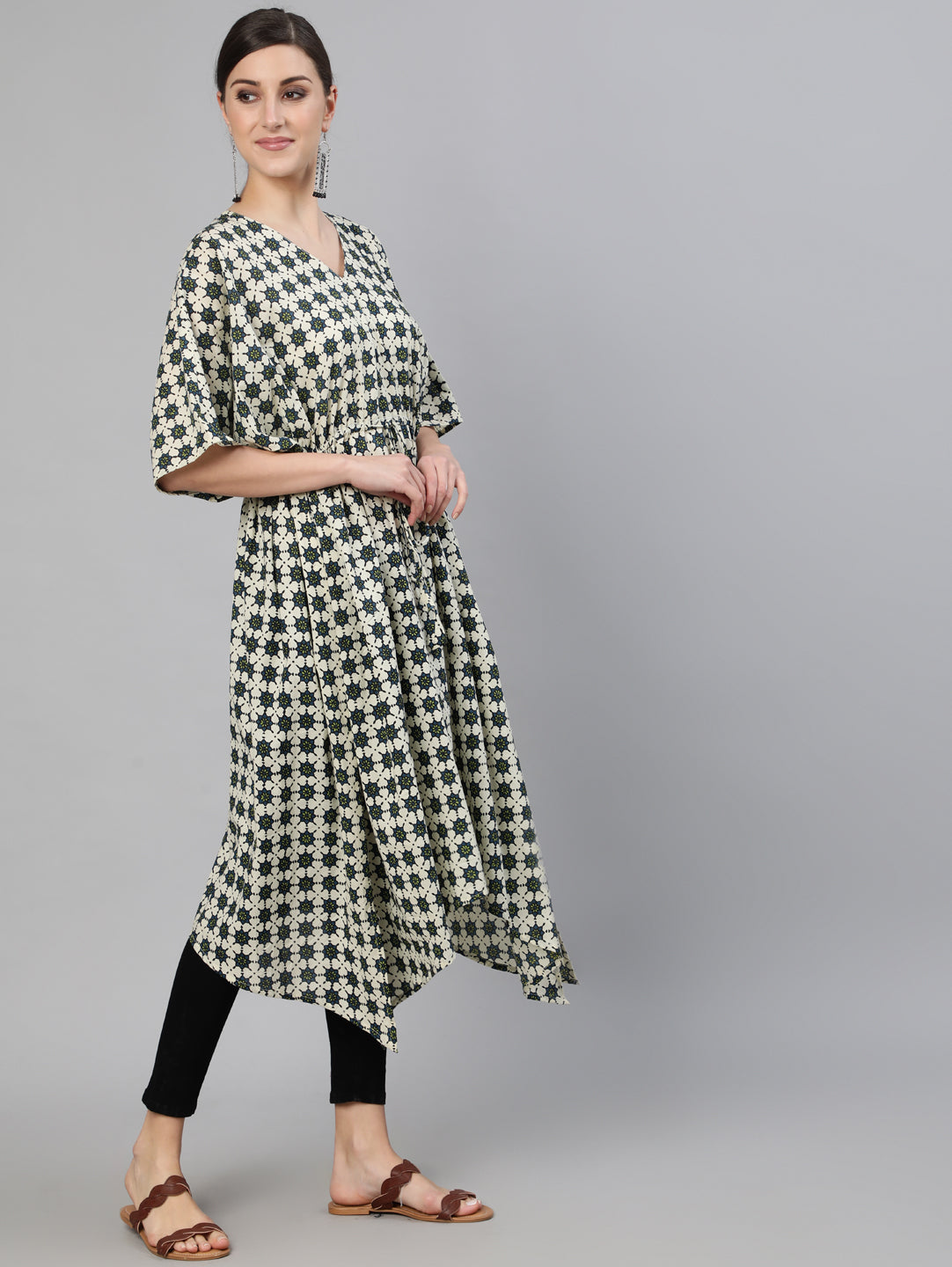 Blue & Cream Geometric Printed Flared Kaftan