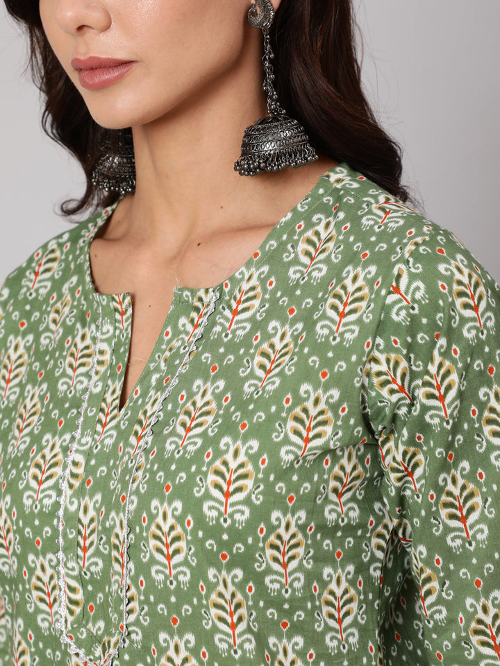 Green Ethnic Printed Straight Kurta With Three Quarter Sleeves