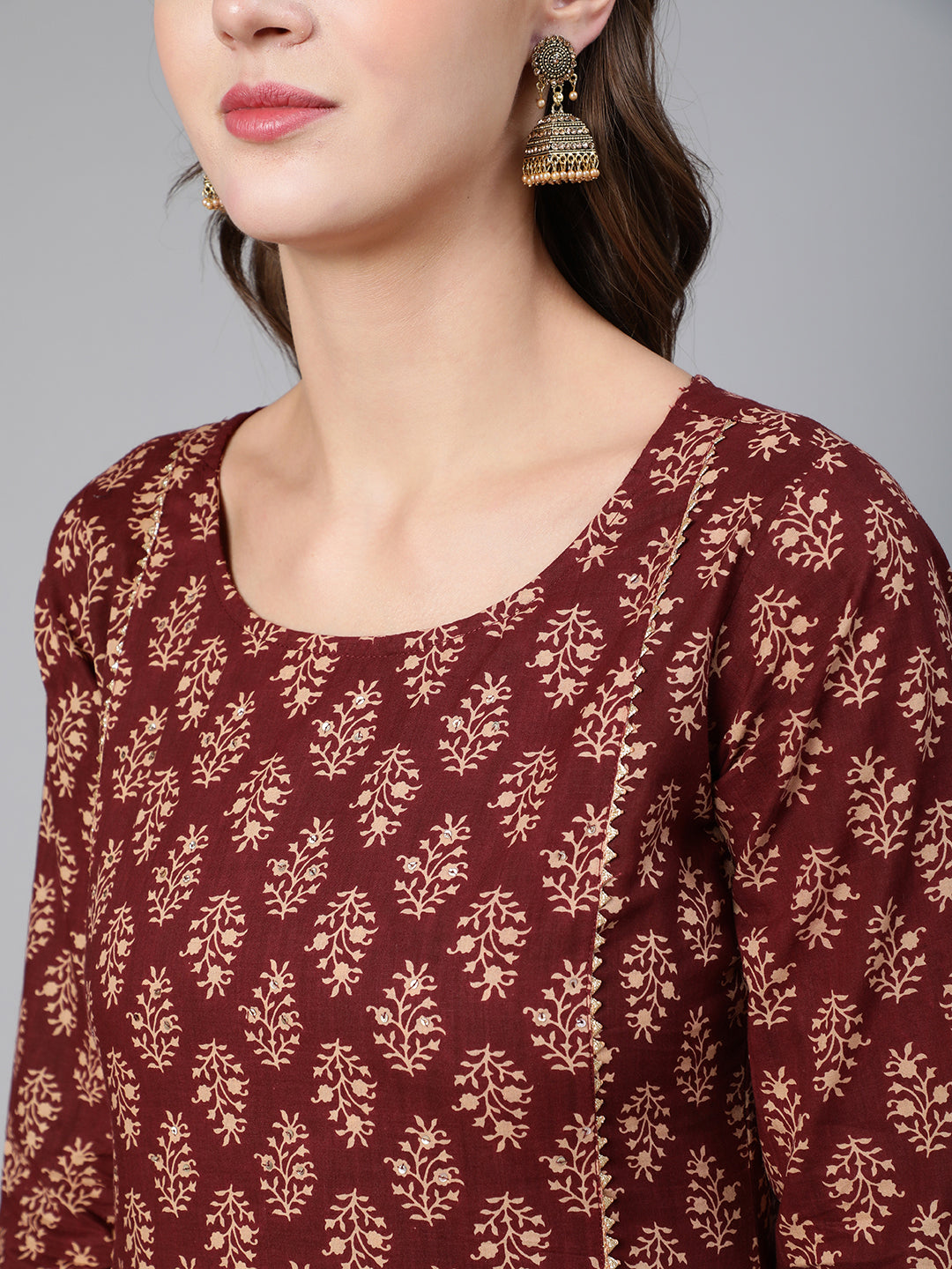 Maroon Ethnic Printe Straight Kurta With Three Quarter Sleeves