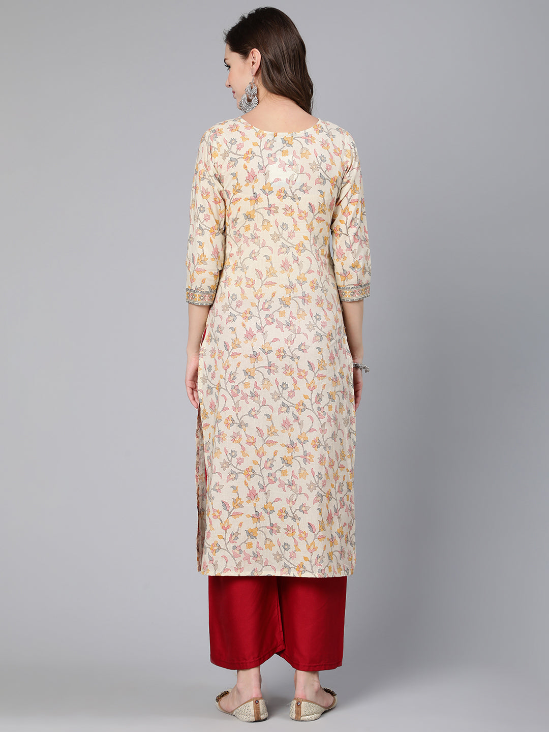 Cream Floral Printed Staight Kurta With Three Quarter Sleeves