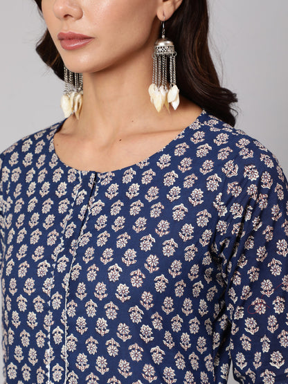 Blue Ethnic Printed Straight Kurta With Three Quarter Sleeves