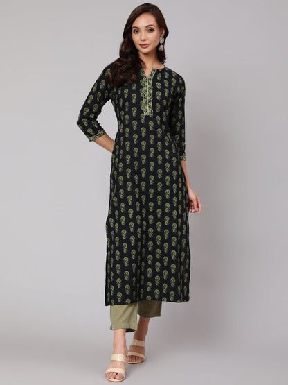 Blue Ethnic Printed Straight Kurta With Three Quarter Sleeves