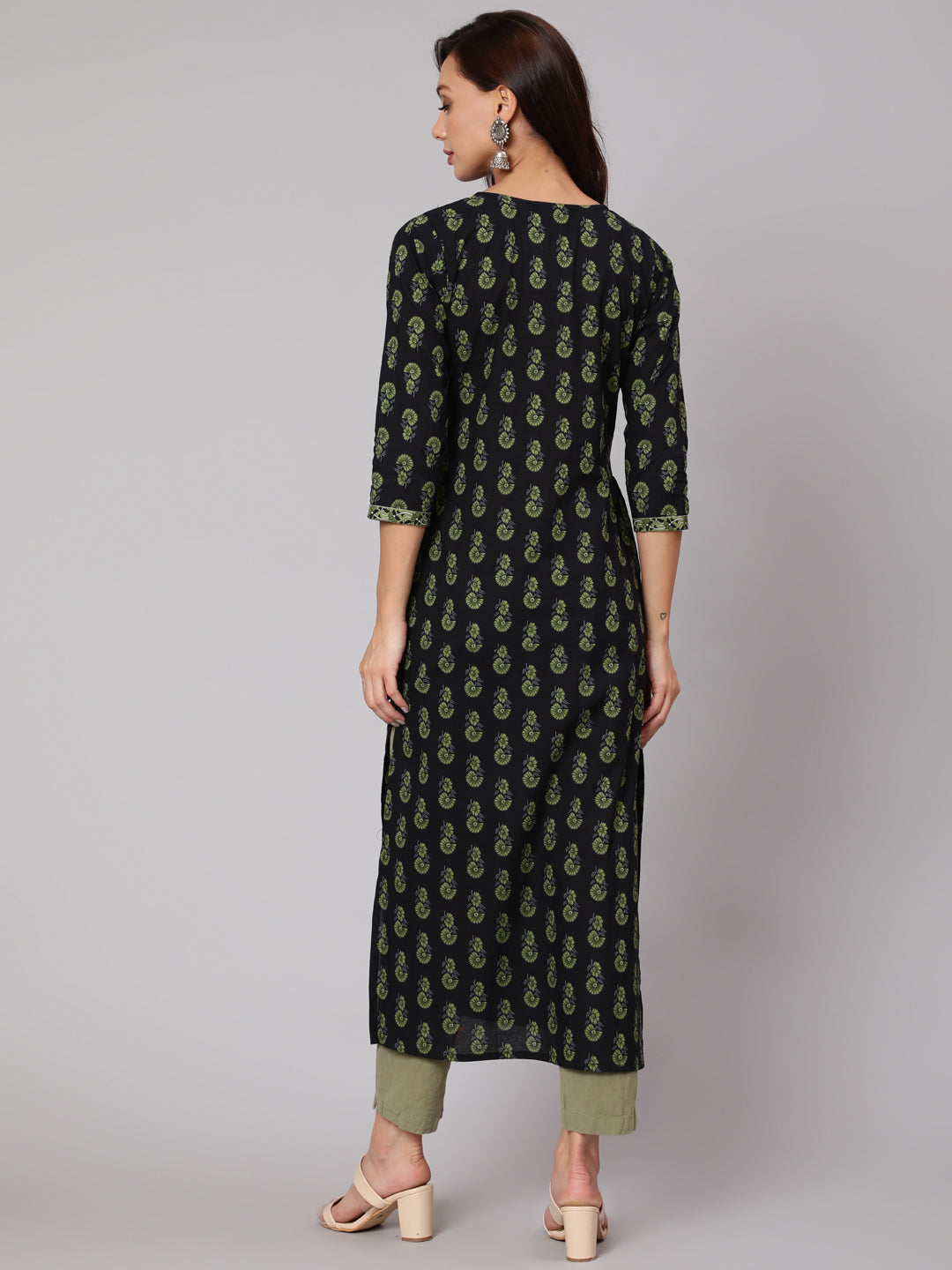 Blue Ethnic Printed Straight Kurta With Three Quarter Sleeves
