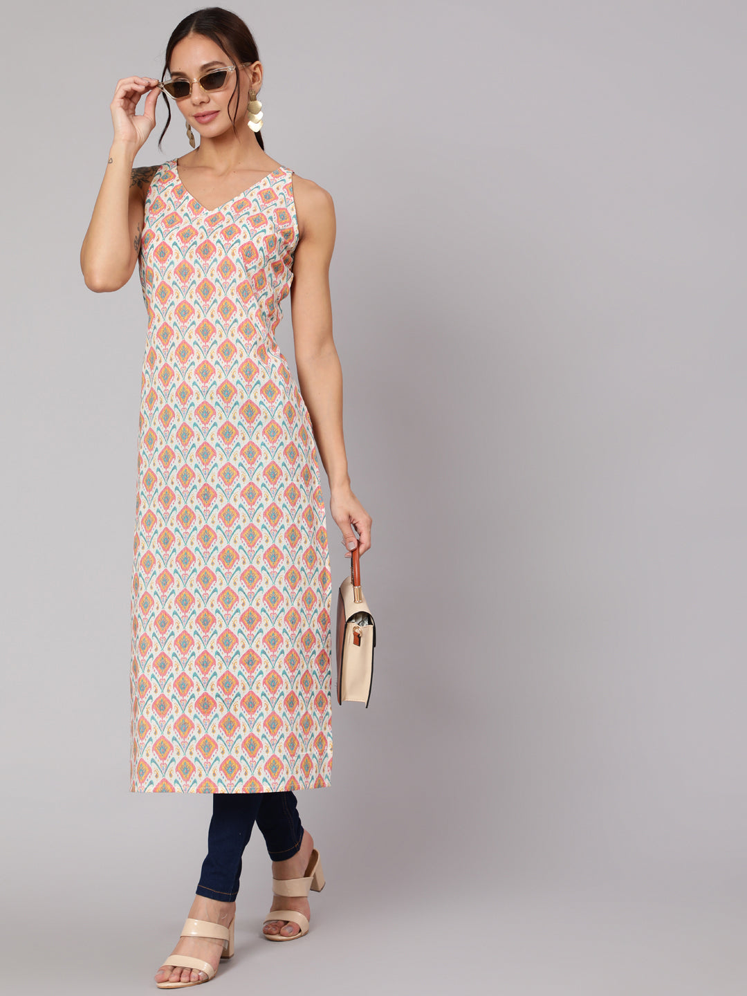 Multi Geometric Printed Straight Sleeveless Kurta With V-Neck