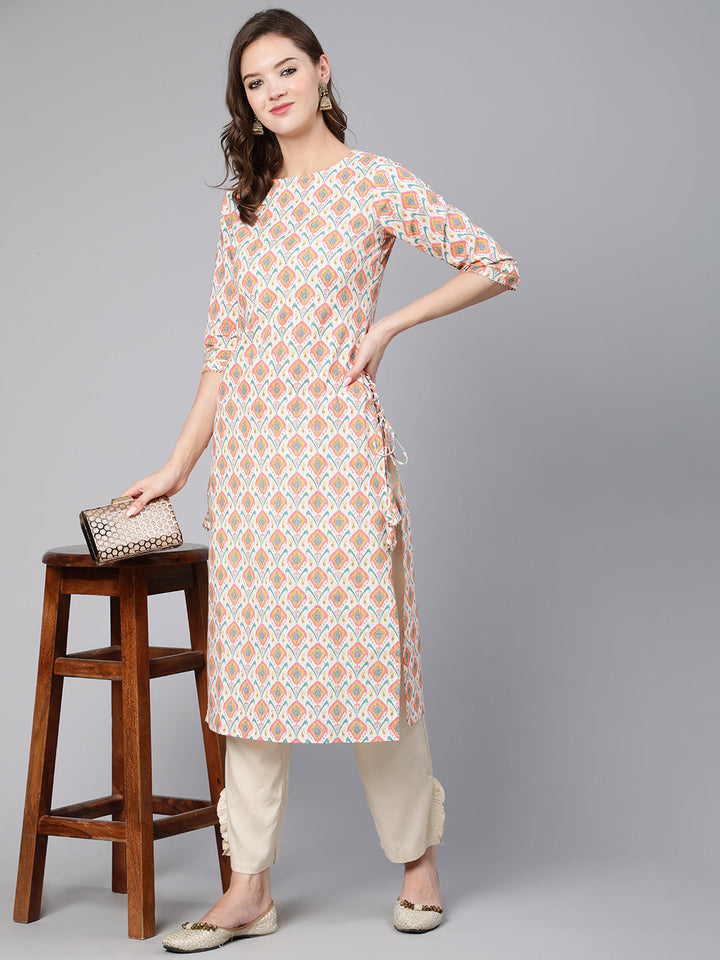 Multi Geometric Printed Straight Kurta With Three Quarter Sleeves