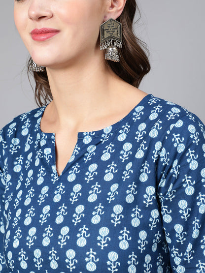 Blue Ethnic Printed Straight Kurta With Three Quarter Sleeves
