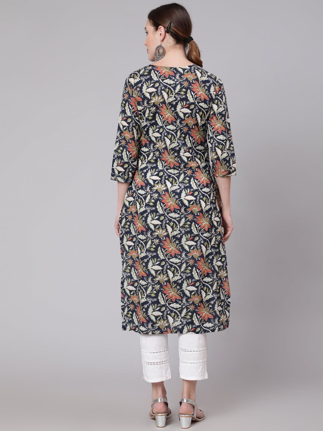 Navy Blue Floral Printed Straight Kurta With Three Quarter Sleeves