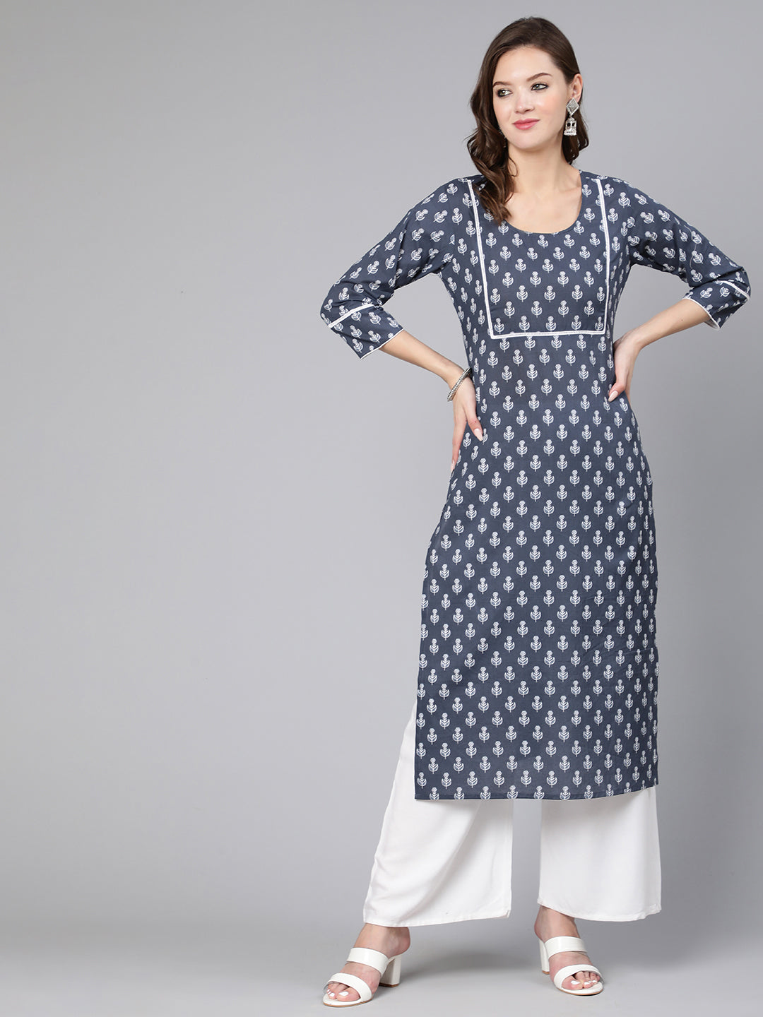 Grey Ethnic Printed Straight Kurta With Three Quarter Sleeves