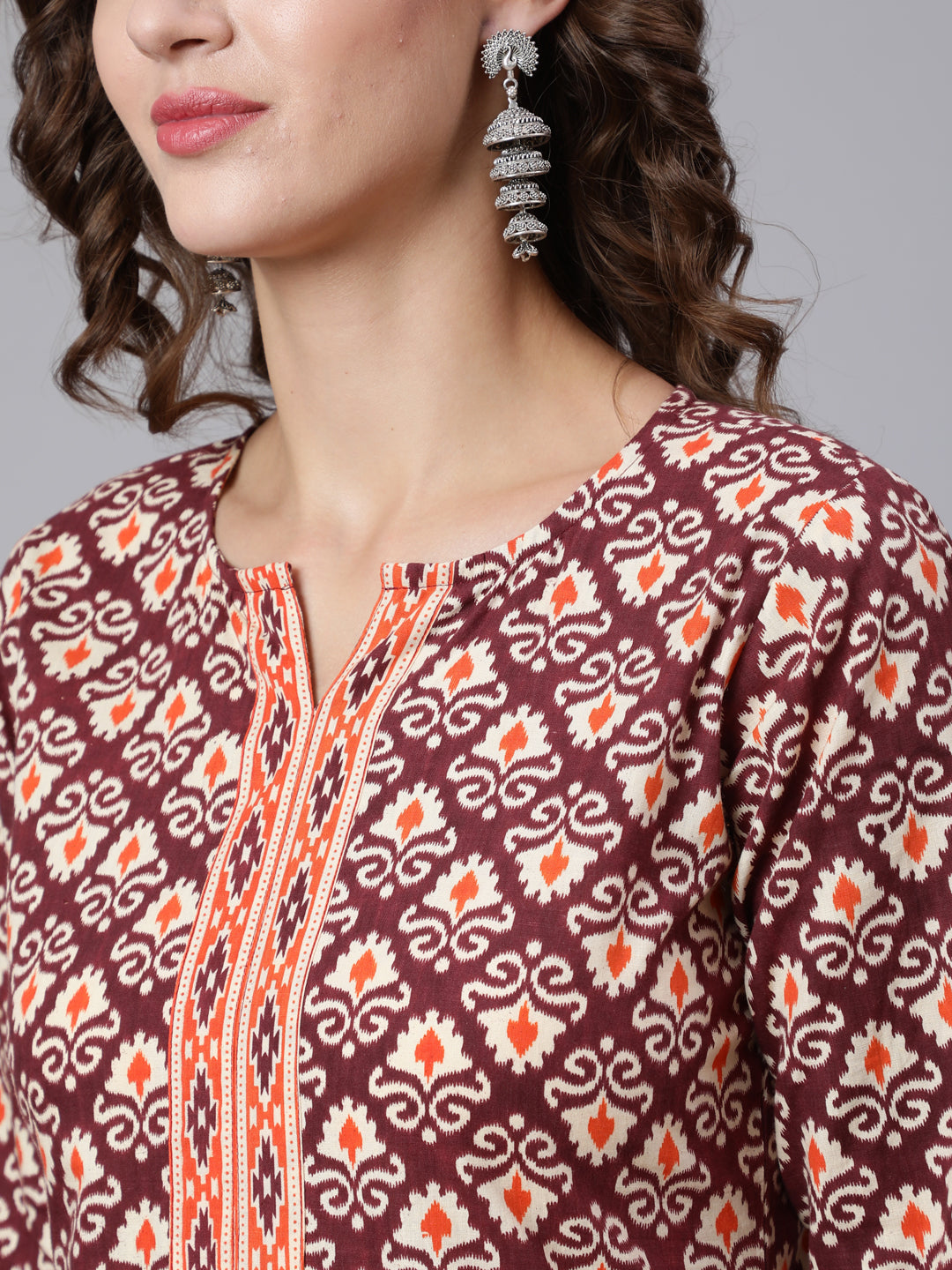 Burgundy Printed Straight kurta With Three Quarter Sleeves