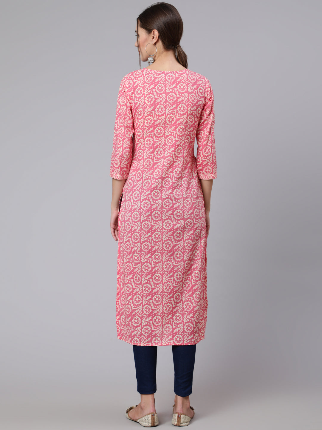 Pink Printed straight kurta with three quarter sleeves