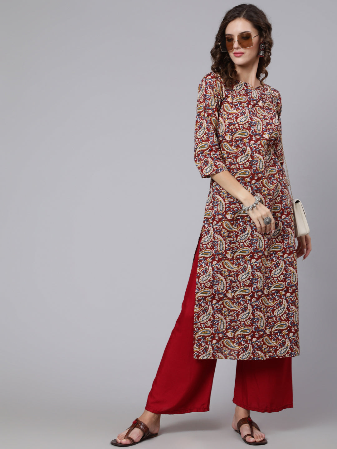 Maroon Printed straight kurta with three quarter sleeves