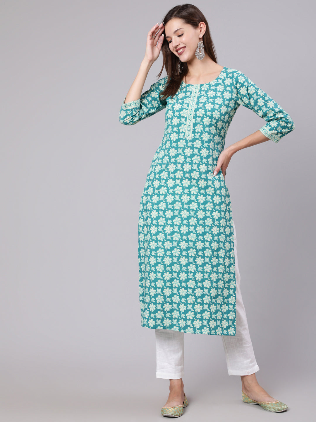 Blue Printed Straight kurta With Three Quarter Sleeves