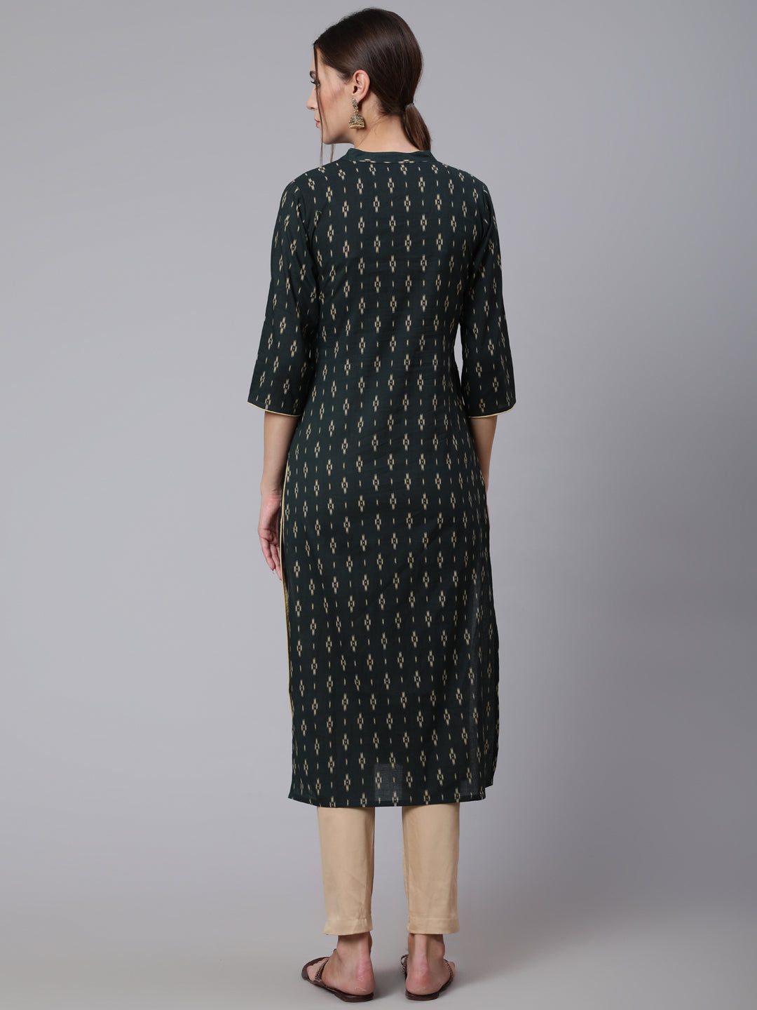 Green Printed Straight Kurta With Three Quarter Sleeves