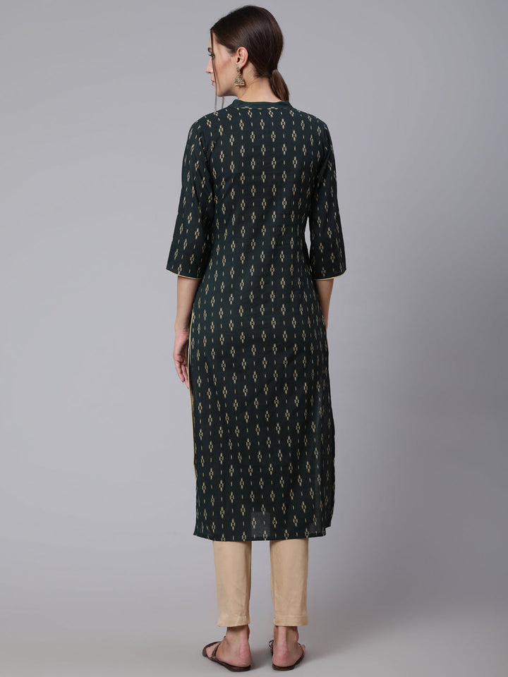 Green Printed Straight Kurta With Three Quarter Sleeves