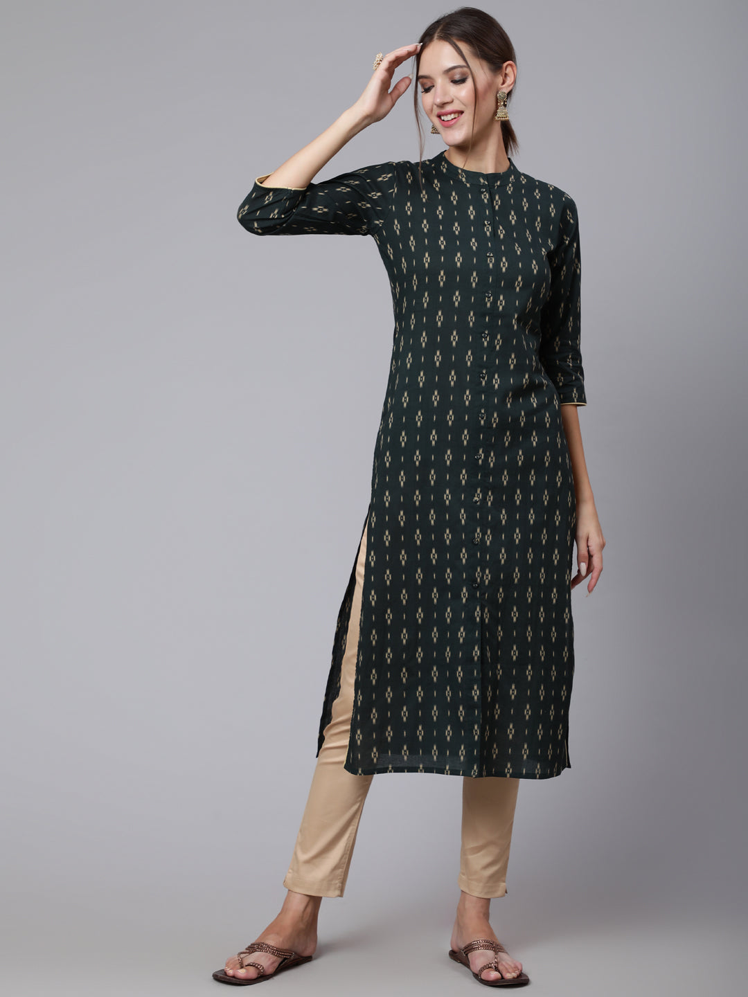 Green Printed Straight Kurta With Three Quarter Sleeves
