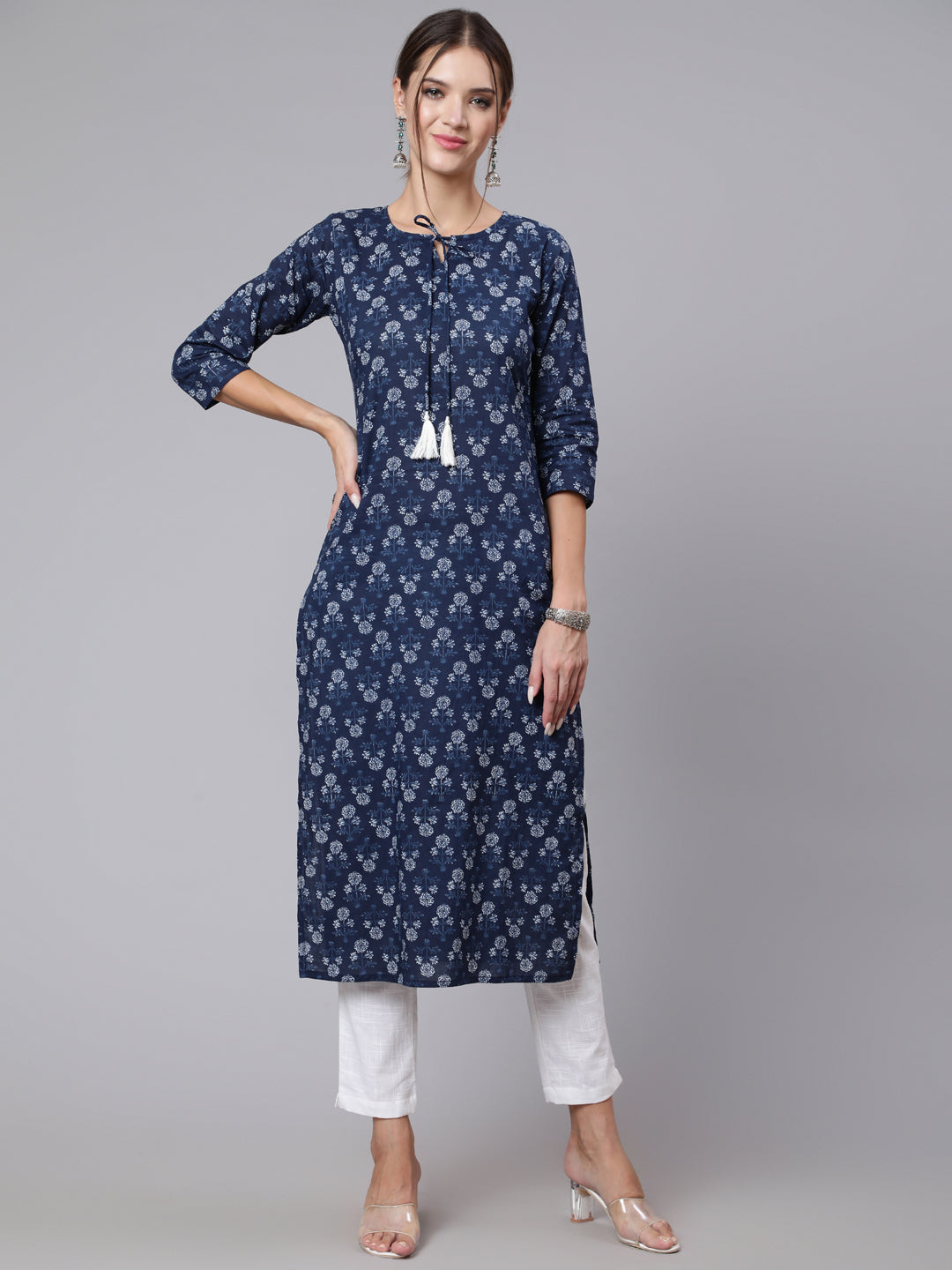 Blue Printed straight kurta with three quarter sleeves
