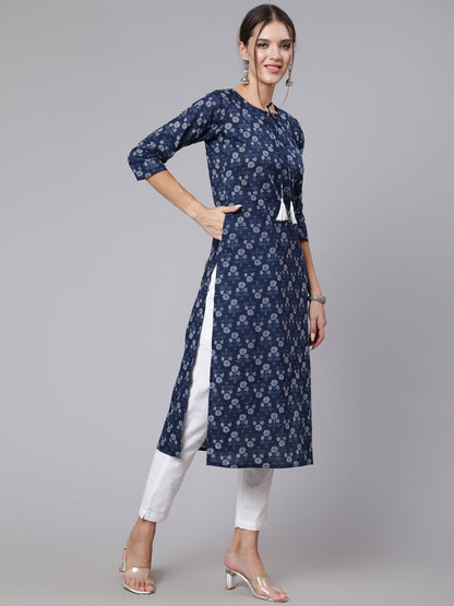 Blue Printed straight kurta with three quarter sleeves