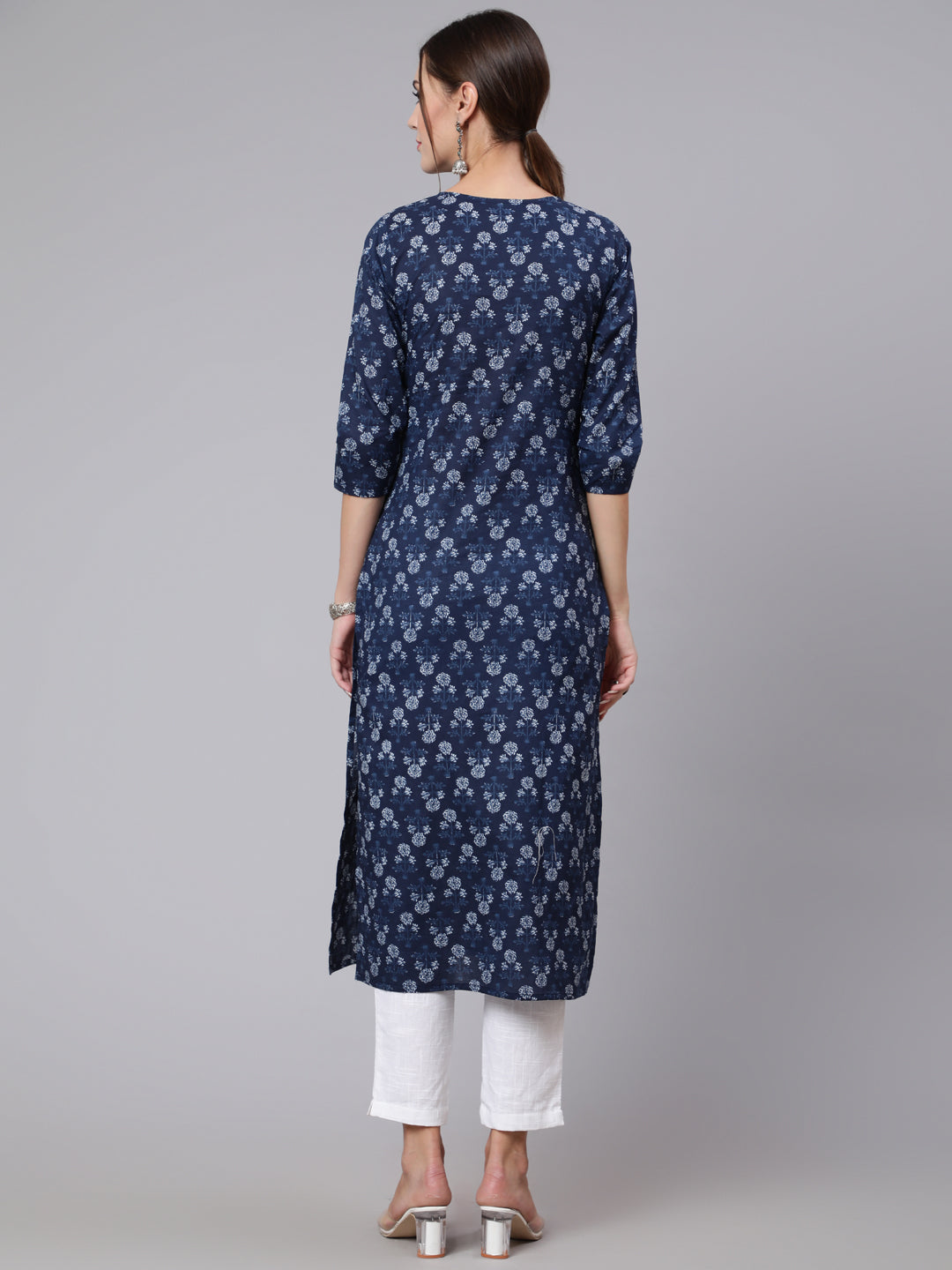 Blue Printed straight kurta with three quarter sleeves
