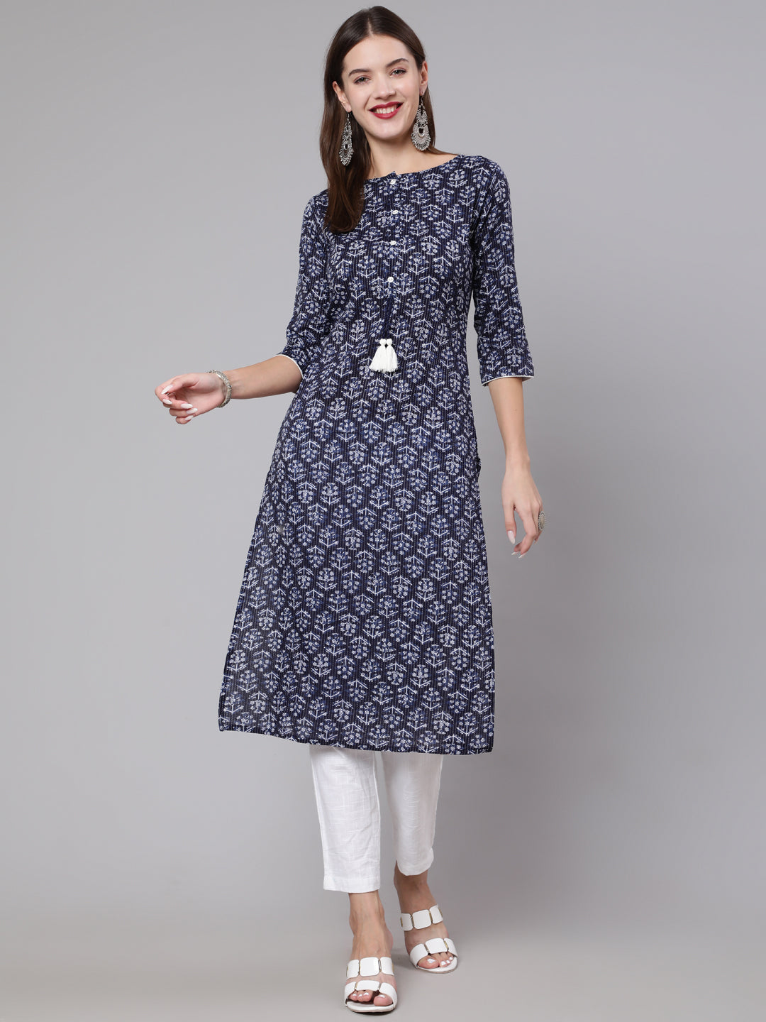 Navy Blue Printed Straight Kurta With Three Quarter Sleeves