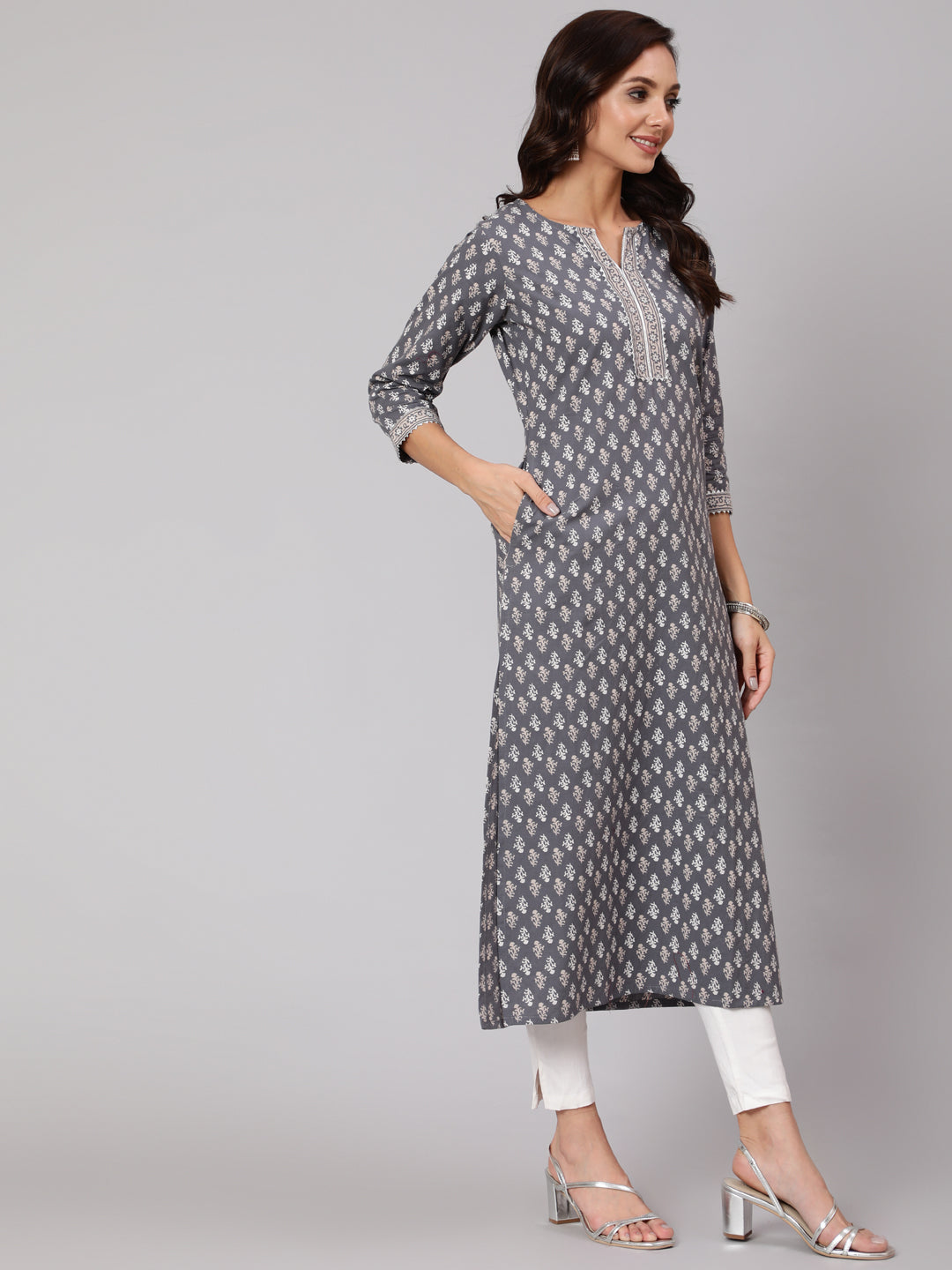 Grey Printed Straight Kurta With Three Quarter Sleeves
