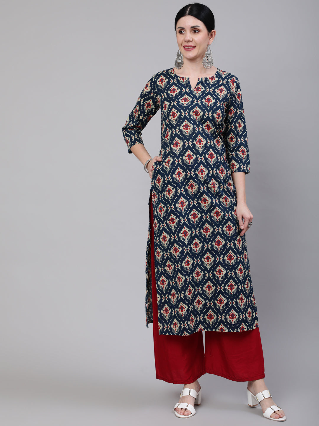 Blue Ethnic Printed Straight Kurta With Three Quarter Sleeves
