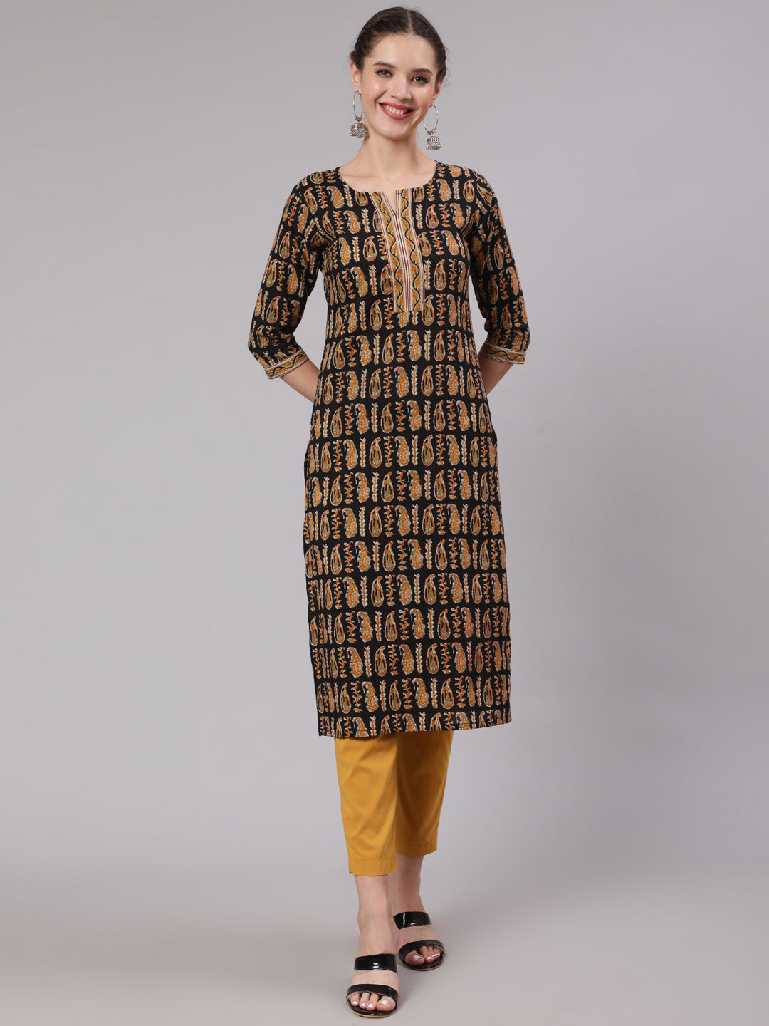 Black Ethnic Printed Straight Kurta With Three Quarter Sleeves
